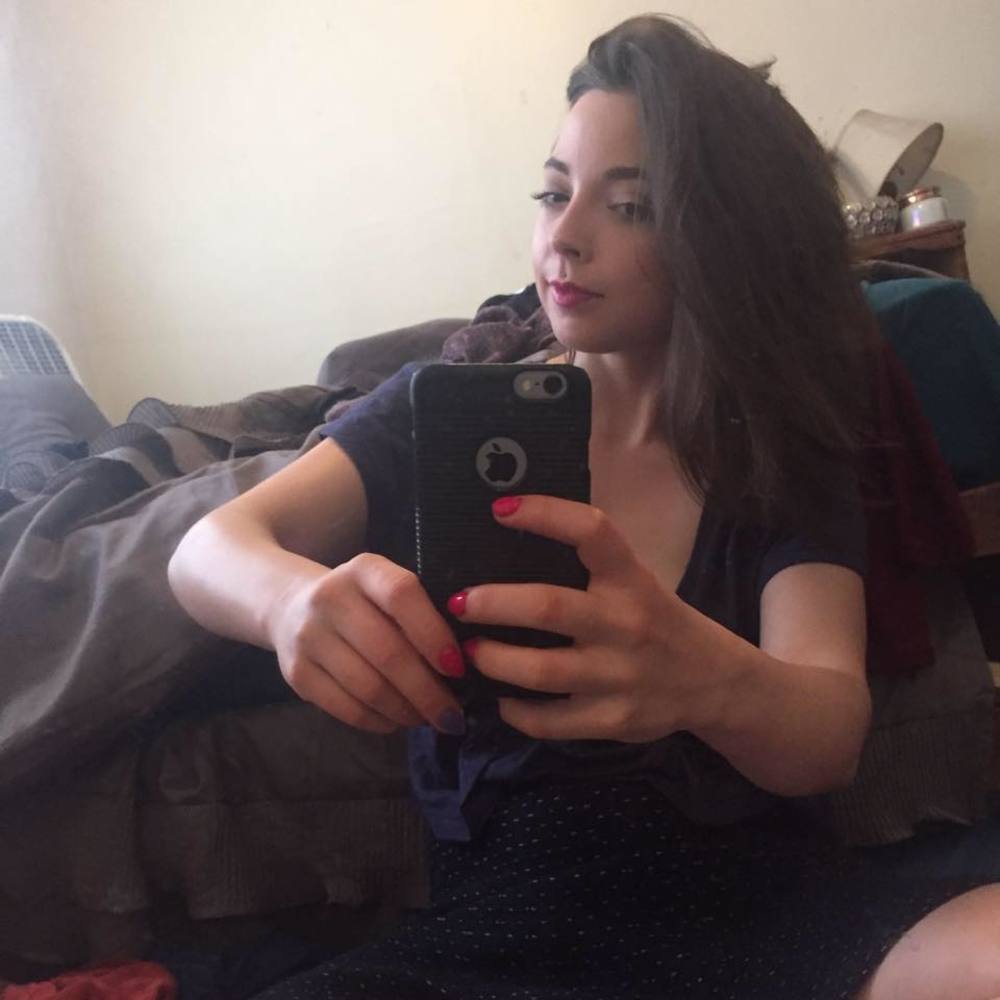 Meet your Posher, Nicole